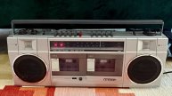 Двойной стереомагнитофон Sanyo DSR2 AMFM Boombox-произведено в -Тайвань-1985-год