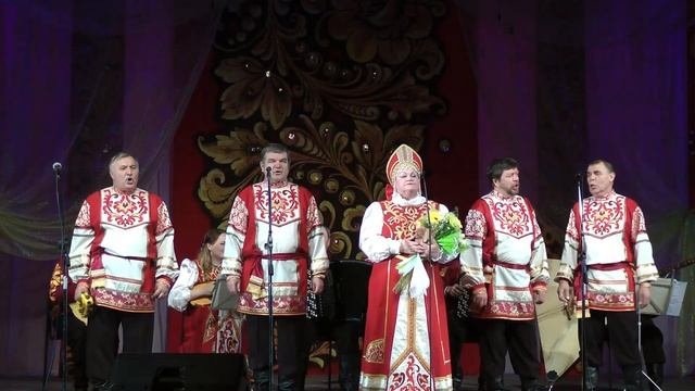 НА ВАРШАВСКОМ ВОКЗАЛЕ     Солистка - Кузина Татьяна