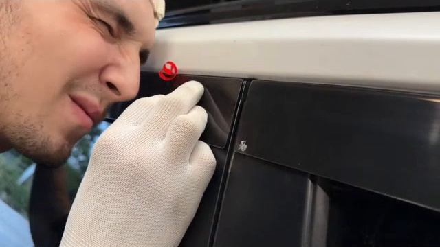 Видео установка 2Д дефлекторов / плоских ветровиков на Toyota RAV 4 CA50 / Тойота Рав4 СА50