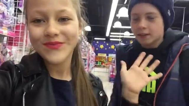VLOG/ Гуляем по Академическому
