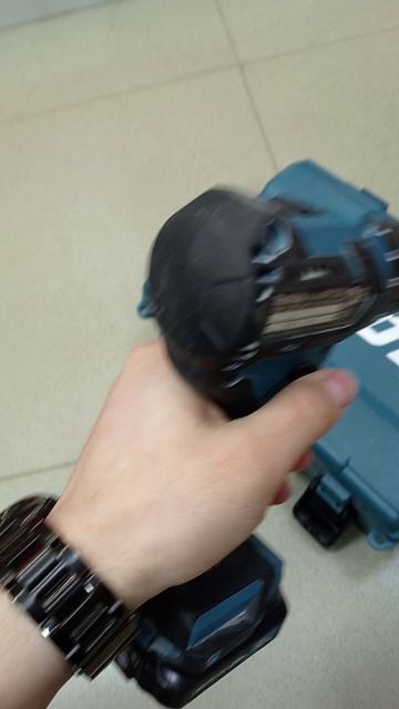 makita df332D