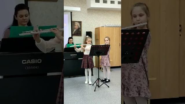 "Ой, лопнул обруч" Исп. Анна Великанович, Пелагея Погорелова, Екатерина Валерьевна Иванова