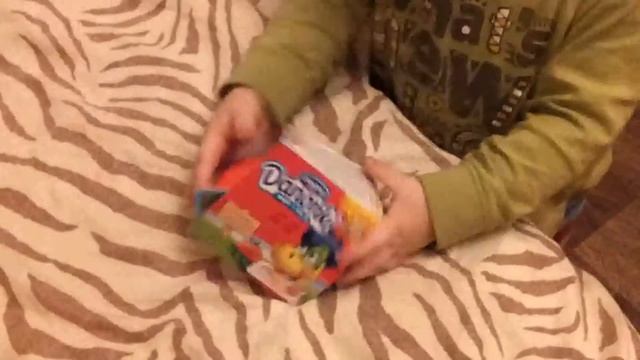 Danone Danonki yogurt opening + toy playing йогурт открывание + игрушка