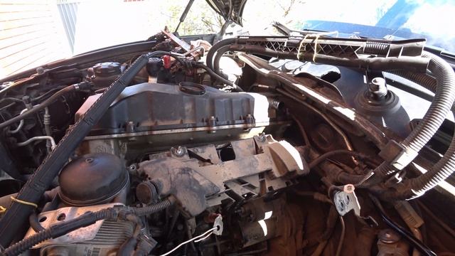 Замена стартера BMW X1 E84 мотор N46B20. Версия плавающих холостых оборотов.