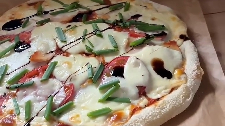 Тесто для Пиццы холодной ферментации...🍕😋    Рецепт в описании ✍️