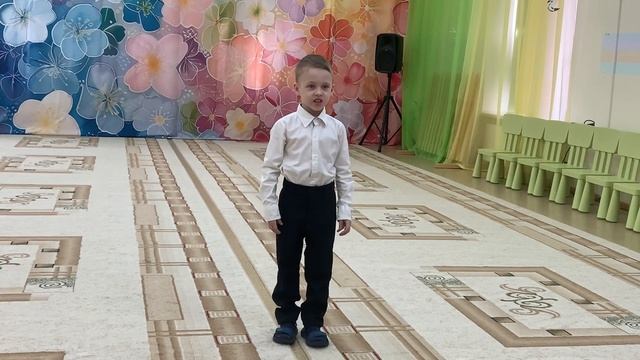Дима Рабочев, Счастливое детство--online-audio-convert.com