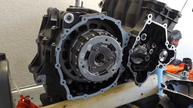 03.Speed Triple Engine Rebuild ｜ 2020 Triumph Speed Triple RS 1050 Rebuild Ser