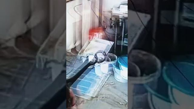 Как выбить пирофаратэром или молотком палец из поршня