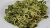 Паста с сыром и соусом песто
