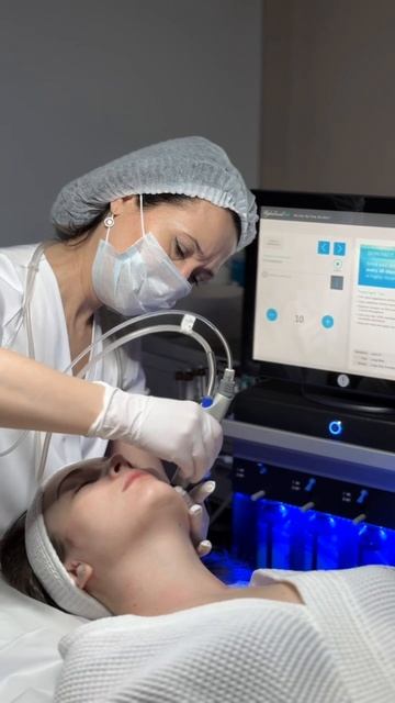 Hydrafacial