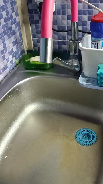 Походу обвалился грунт в скважине. #сантехработы #будн
