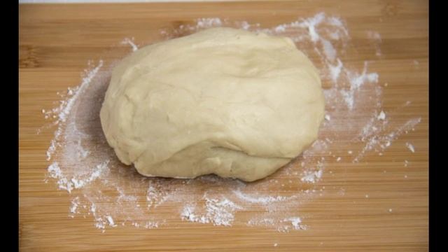 Тесто для чебуреков. 3 рецепта