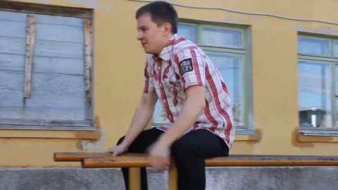 Я через главный зайду!