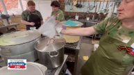 Ресторанчик 2️⃣
На связи женский батальон 🔥
Наши милые труженицы наготовили много вкусного