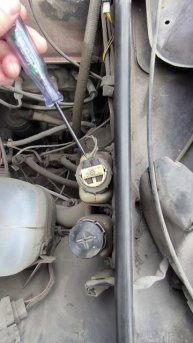 Автомобильная контролька с вольтметром