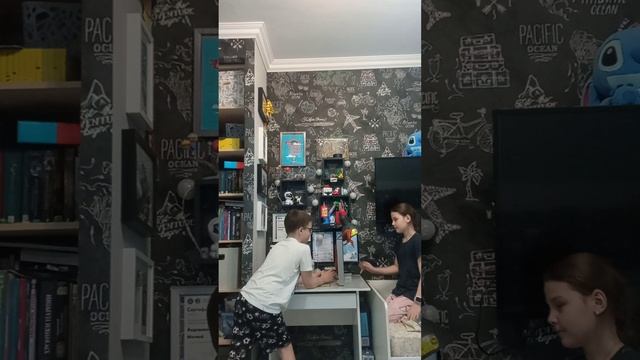Играем в Кто лучше всего врёт