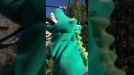 Крокодил на площадке