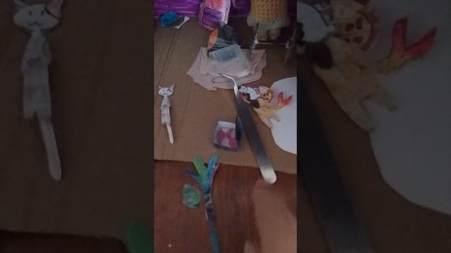 Новые животные и новая еда в моём картонном домике