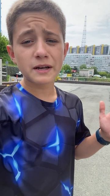Влада А4 закрыли в подвале! #shorts