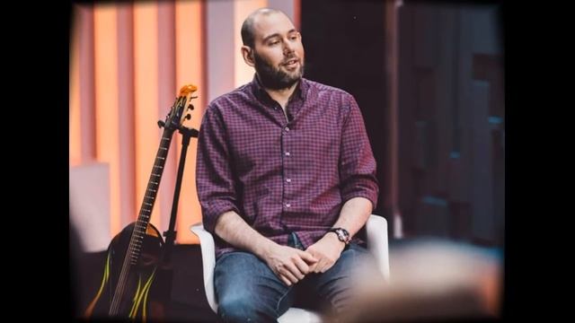 Возвращается в Россию или спасает имущество: Семен Сл?