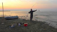 Летняя рыбалка в Сибири : Лещ и сом на удочку
