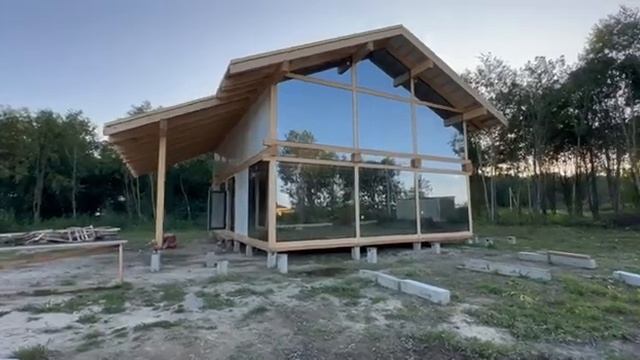 Завершение монтажных работ по сборке дома в стиле фах?