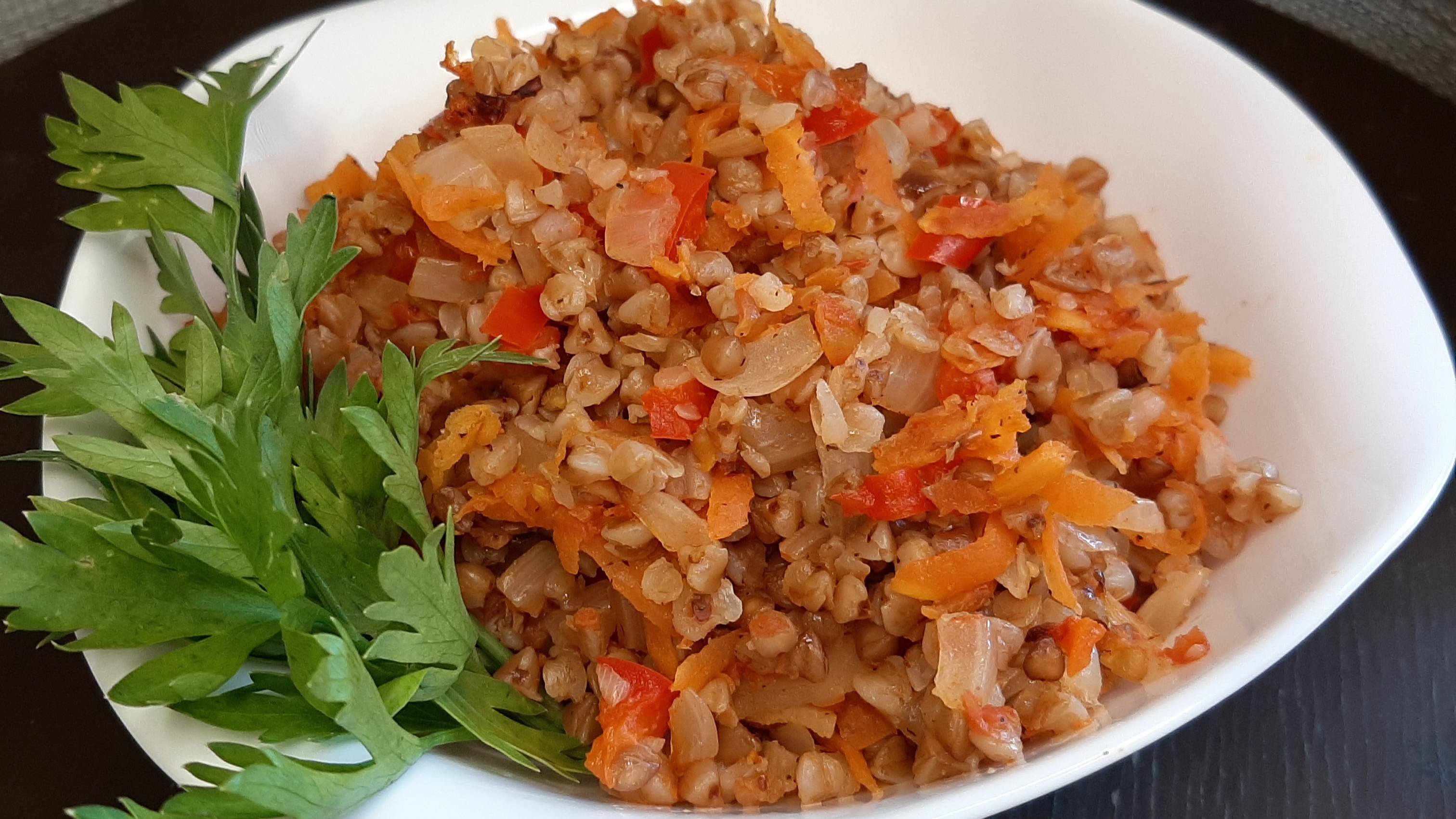 Гречка с овощами без воды и варки