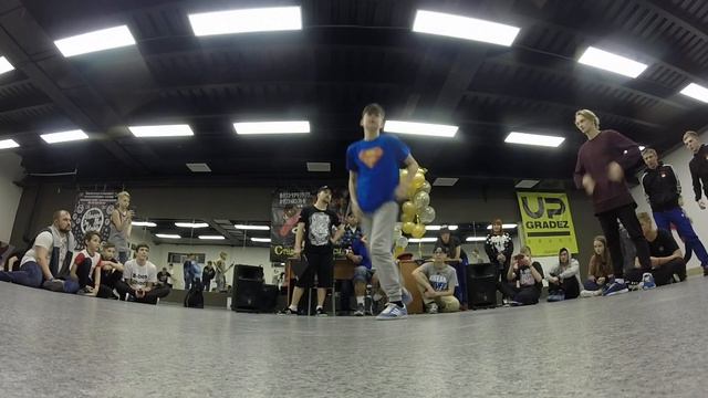 "Step In Bit vol.4" 1/4 BD продвинутые до 18 лет, Flash vs Суханов Никита