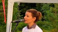 До мурашек красиво спела песню...