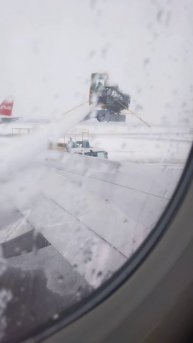 как происходит противооблединительная обработка самолёта