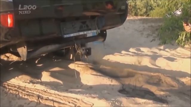 ДЕБИЛЫ ТОПЯТ МАШИНЫ!!! 🔥 ЛУЧШИЕ ПРИКОЛЫ ЗА НЕДЕЛЮ 🔥 СМЕШНЫЕ ПРИКОЛЫ
