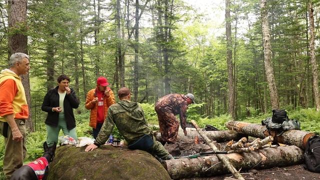 7 июня 24 г. Уссурийская тайга Водопад Неожиданный Приморье Прогулка Давыдов В.С. Привал ...