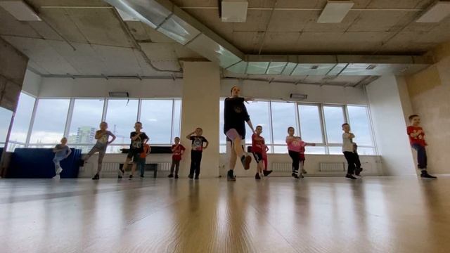 Тренировка Break Dance B-1