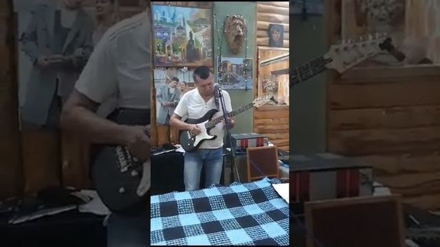 Жизнь играет с нами в прятки....