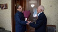 Губернатор Георгий Филимонов поздравил вологодского ветерана ВОВ Геннадия Ширикова с Днём Победы