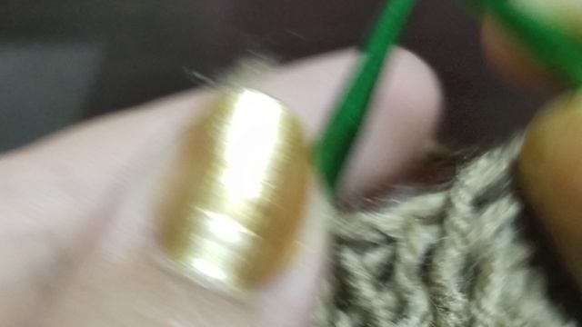 Простой узор из лицевых и изнаночных петель
