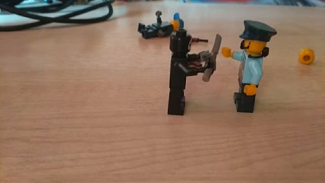 лего анимация чёрный дедпул убивает полицейских мульт Лего #8