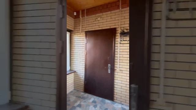 1000438905.mp4