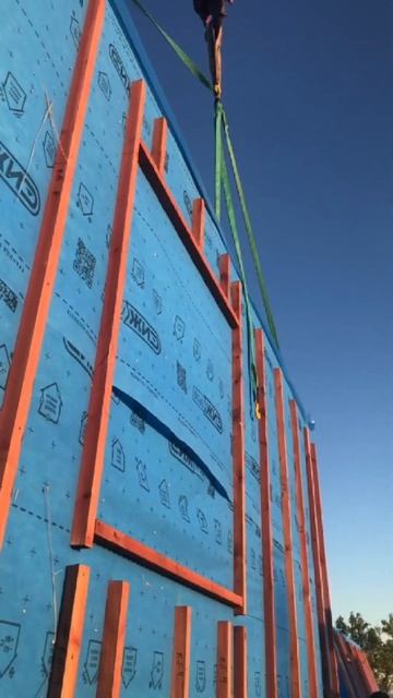 Работаем #стройка #строимдом #домвкрыму #каркасныйдом