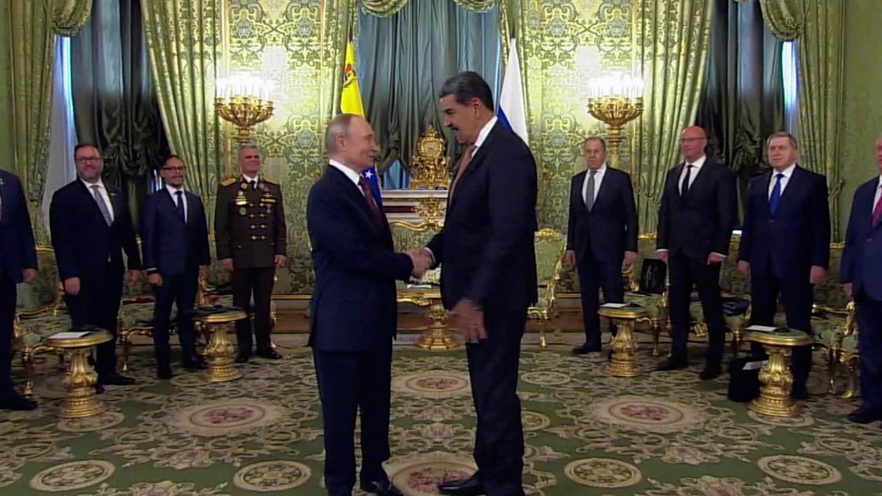 Путин и Мадуро проводят переговоры в Москве: видео