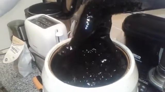 Даша Раша и Шок Шоколадная рука!