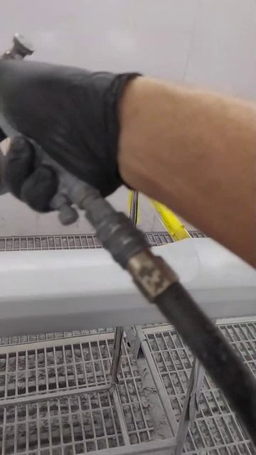 Нанесение грунта по пластику перед наполнителем#авто?