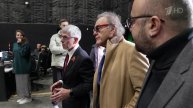 Американскому кинорежиссеру Оливеру Стоуну показали новый столичный творческий кластер - кинозаво...
