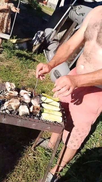 Рыба на мангале!!! После рыбалки  🎣 свежачок👍