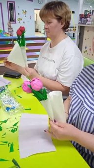 Мастер-класс по изготовлению сладких букетов для мам