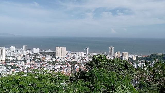 🗼 Самая классная смотровая в Вунгтау – маяк Хай-Данг 📸