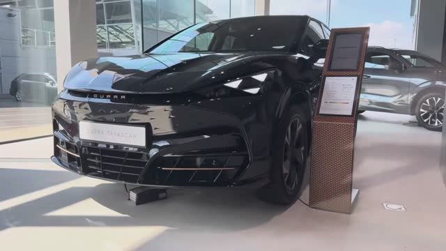 Cupra Tavascan 2025 обзор