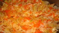 Рис с квашеной капустой и томатом