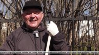 Кто убирает территорию у Дворца культуры металлургов? Конечно театр драмы!