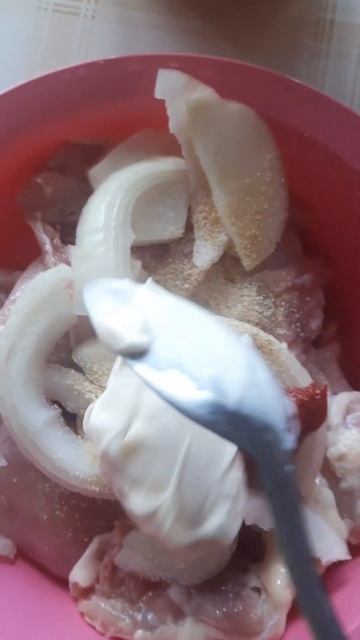 Куриные бедра на мангале вкусный маринад #шашлыккурин